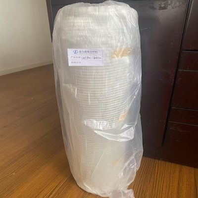 UDT Glasvezel Unidirectioneel Enkelvoudig Weefsel 550g/M2-600mm in Niet-Metaalachtig Wit met Glasgaren 1200 Tex voor Opslagtank